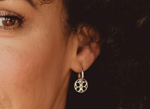 Signature Two-in-One Mini Disc Huggie Earrings in reclaimed Sterling Silver - Image 2